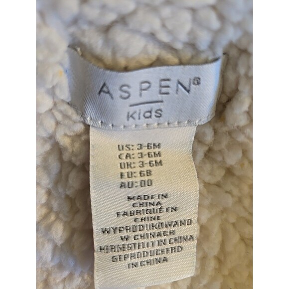 Aspen Kids Girls Size 3-6 Month Yellow Hooded Corduroy Winter Vest Snap Closure - Picture 10 of 10